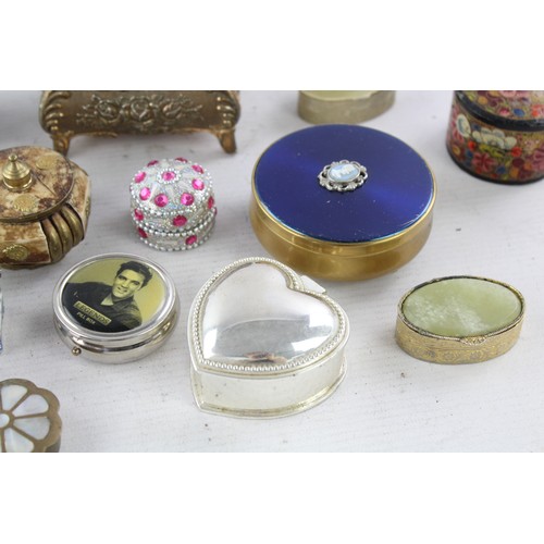 551 - 20 x Vintage Decorative TRINKET / PILL Boxes Inc Porcelain, Shell Etc