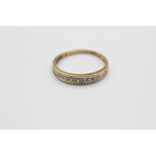 568 - 9ct gold diamond eternity ring (1.3g) size K