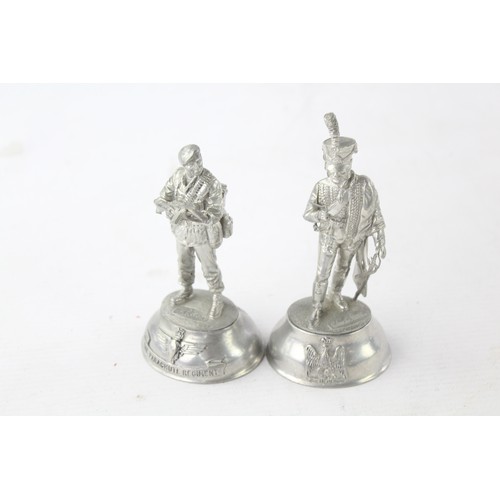 581 - 2 x Buckingham Pewter Inc 1974 Parachute Red, 1815 French Hussar