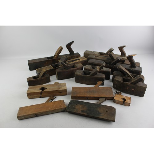 586 - 15 x Vintage WOOD PLANES Inc. Small, Medium, Large Etc.