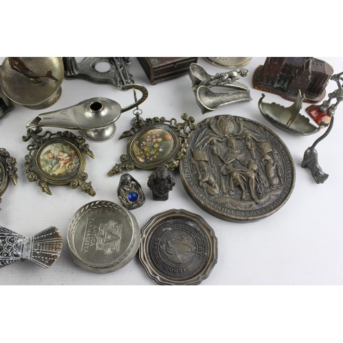 597 - Collection of Mixed Metal Ware Inc Animals, Ornaments Etc