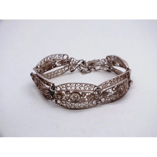 48 - VINTAGE SILVER FILIGREE BRACELET 13.5G