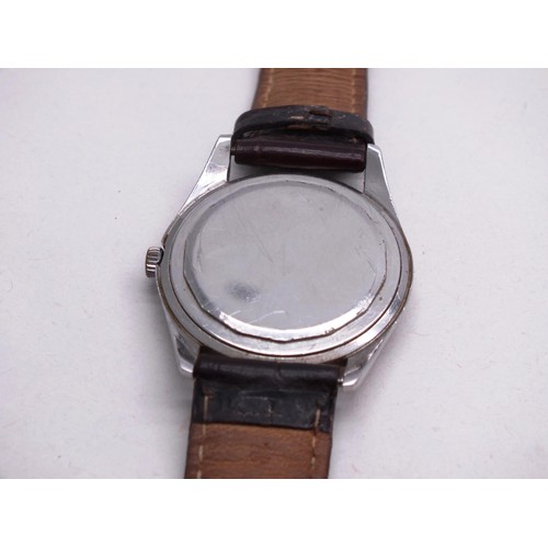 12 - VINTAGE CYMA NAVYSTAR CYMAFLEX MENS WATCH WITH BROWN LEATHER STRAP IN GOOD WORKING ORDER