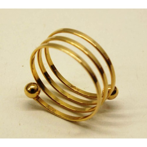 239 - 9ct GOLD SPIRAL RING SIZE... WEIGHT 2g - SIGNED BY JEWELLERY DESIGNER, SIZE N