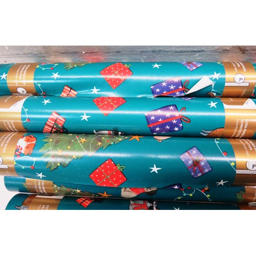 157 - 12 ROLLS OF CHRISTMAS WRAPPING PAPER