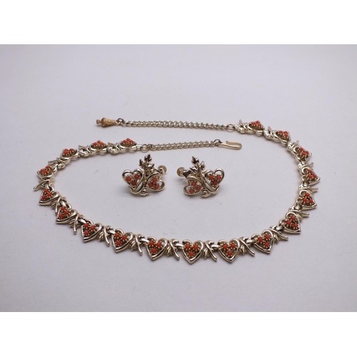 10 - VINTAGE GOLD TONE AND FAUX NECKLACE AND EARRING SET