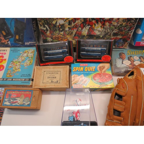 397 - VINTAGE GAMES & PUZZLES