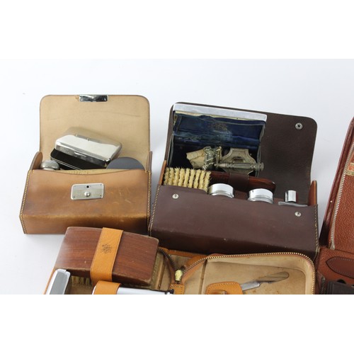 401 - 6 x Assorted Vintage GENTS GROOMING Travel Cases & Razors Inc Dry Razors, Etc