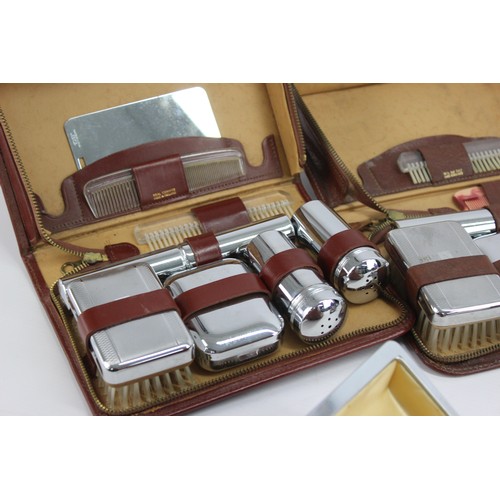 406 - 6 x Assorted Vintage GENTS GROOMING Travel Cases & Razors Inc Dry Razors Etc