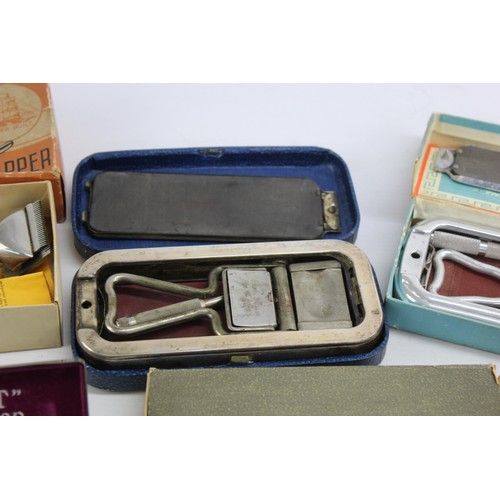 414 - 8 x Assorted Vintage Gents Shavers / Razors / Clippers Inc Rolls Razor Etc