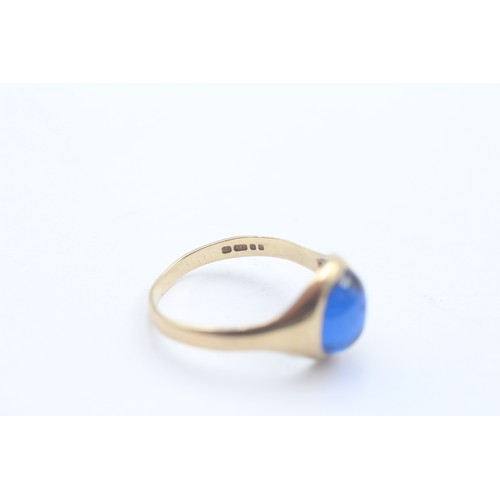 460 - 9ct gold vintage blue paste statement ring (2.1g) SIZE M