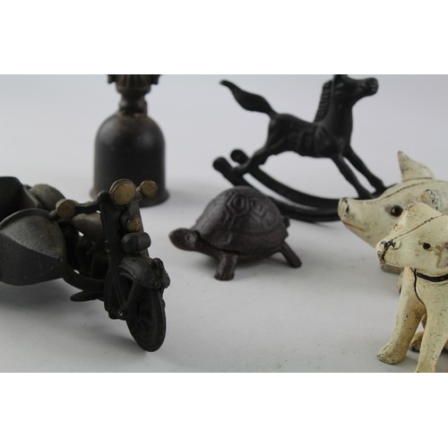 462 - 8 x Vintage Cast Iron ORNAMENTS Inc Pig Money Box, Dog, Sailor Etc