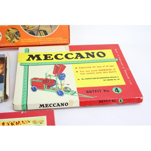 604 - 4 x Vintage Meccano Set Inc Number 4, Junior Set, Crane Building Set