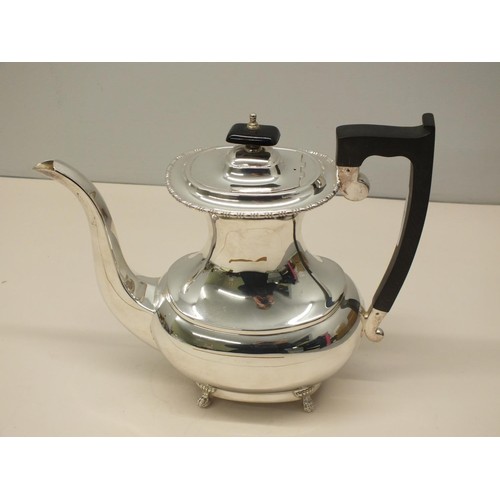 327 - VINTAGE SILVER HALLMARKED COFFEE POT 749g EDWARD VINER 1965 HEIGHT 23cm