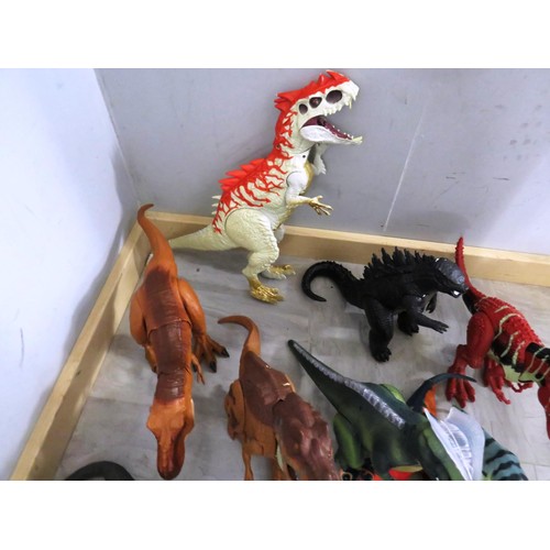 169 - LARGE LOT OF JURASSIC PARK LARGE DINOSAURS