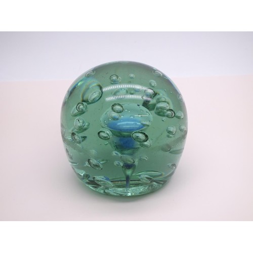 334 - VICTORIAN GLASS DUMP PAPERWEIGHT