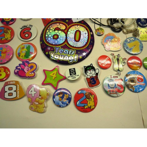 174 - BAG OF JEWELLERY AND OLD BADGES