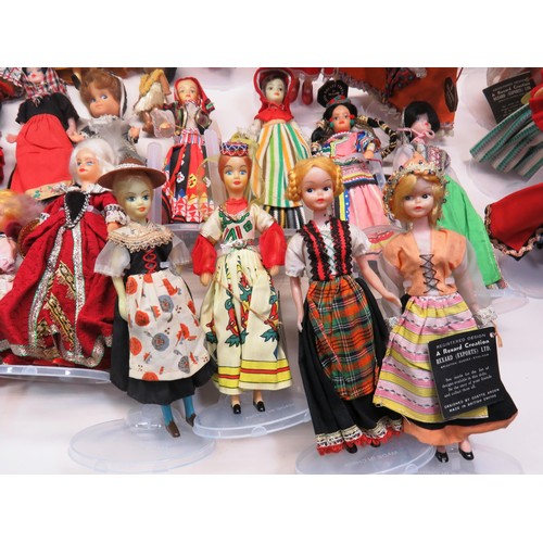 189 - COLLECTION OF 45 REXARD DOLLS - VARIOUS SIZES, HISTORICAL FIGURES AND NATIONAL COUNTRY DOLLS