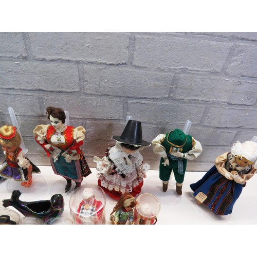 190 - SET OF VARIOUS DOLLS AND FIGURES - SOME BOXED