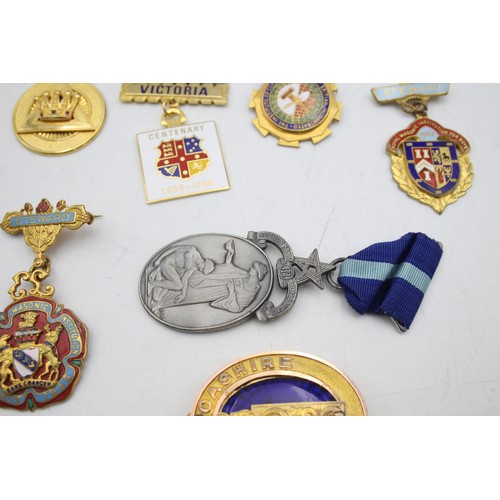 406 - 12 x Vintage MASONIC & RAOB Medals / Jewels Inc W Lancashire, Hospital Jewel etc