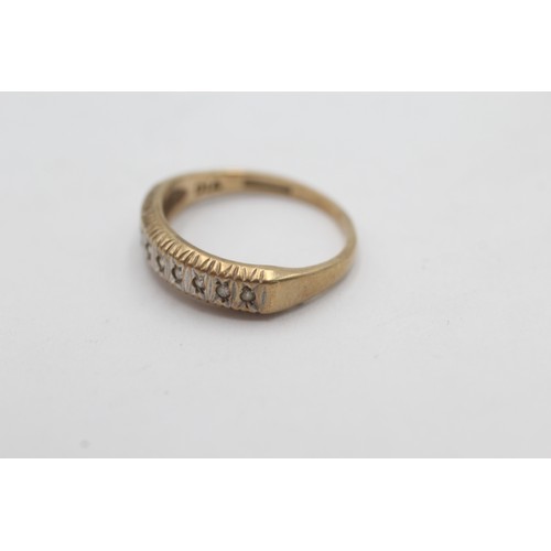 416 - 9ct gold diamond flat set half eternity ring (1.9g) Size K