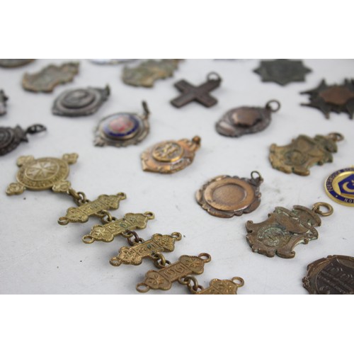 678 - 60 x Antique / Vintage FOBS / MEDALLIONS Inc Silver Plate, Blank, Enamel Etc