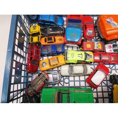 100 - TRAY OF DIECAST