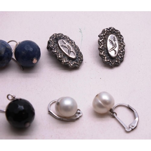 17 - SELECTION OF SILVER EARRINGS