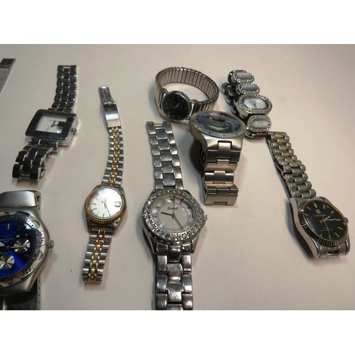 238 - 10 x ASSORTED WRISTWATCHES