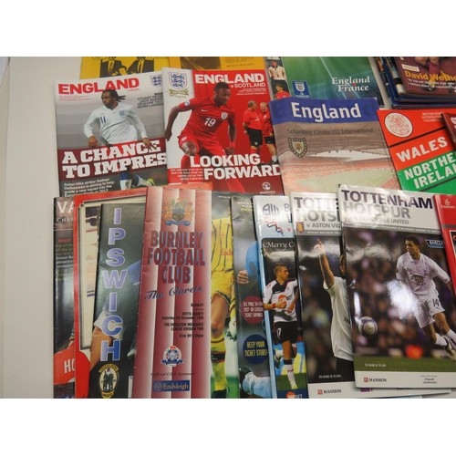 114 - OVER 100 FOOTBALL PROGRAMMES & FANZINES INCLUDES EVERTON, SPURS & ENGLAND 1970 to 2013