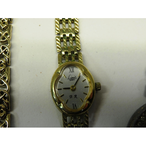 36 - JOB LOT OF GOLD TONE WATCHES PLUS WATCH FACE AND BROOCH TO INCLUDE ROTARY WRISTWATCH AND BRACELET SE... 