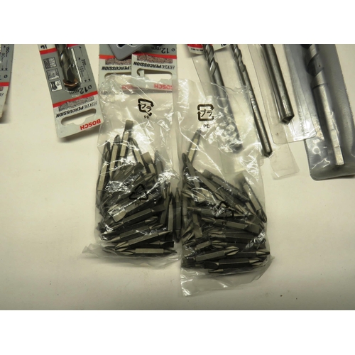 198 - BOX OF DRILL BITS AND DOUBLE ENDED SCREWDRIVER BITS