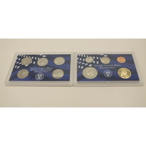 126 - UNITED STATES MINT PROOF COIN SET 2000