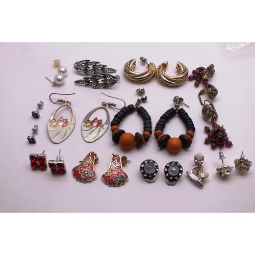 222 - 12 PAIRS OF EARRINGS INCLUDES TWO PAIRS OF CLOISONNE ENAMEL