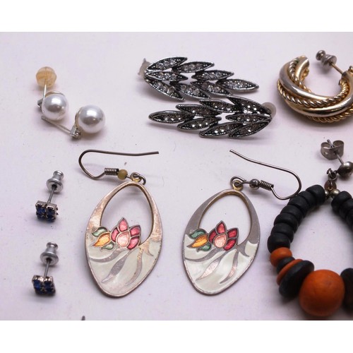 222 - 12 PAIRS OF EARRINGS INCLUDES TWO PAIRS OF CLOISONNE ENAMEL