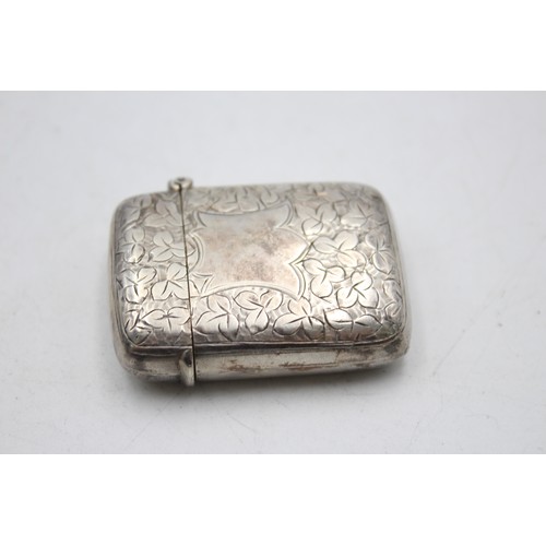 563 - Antique Victorian Hallmarked 1897 London STERLING SILVER Vesta Case (21g)