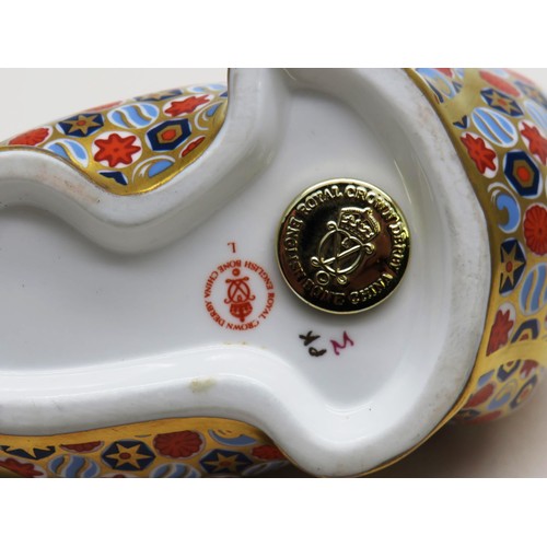 212 - ROYAL CROWN DERBY WALRUS GOLD STOPPER