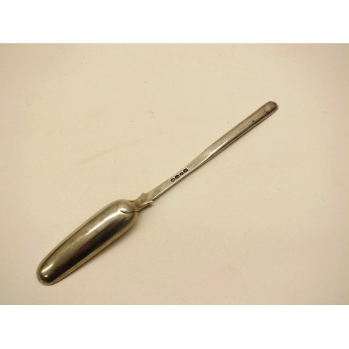 111 - AN EARLY VICTORIAN SILVER MARROW SCOOP BY WILLIAM EATON- LONDON HALLMARK 1838 22.5CM LONG 50.3G STER... 