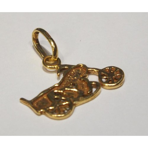 202 - 9CT GOLD MOTORBIKE PENDANT- 1.1g