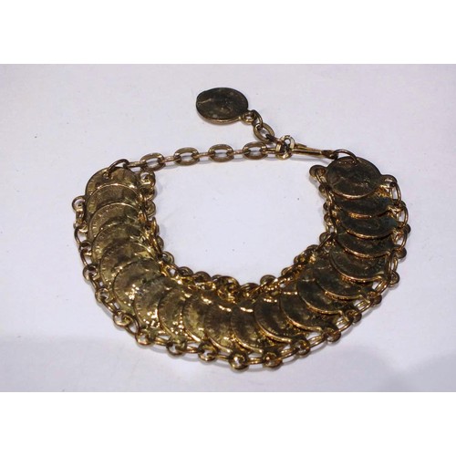 204 - VINTAGE GOLDTONE COIN BRACELET