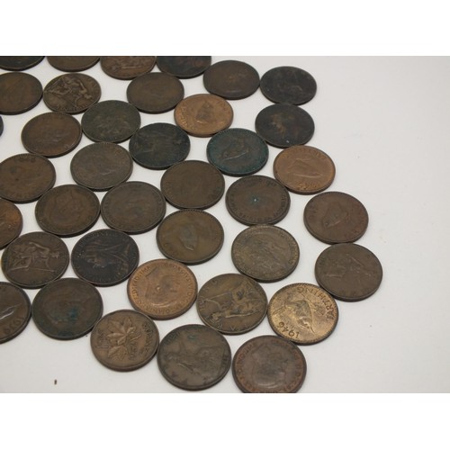 17 - COLLECTION OF FARTHINGS VICTORIA TO ELIZABETH