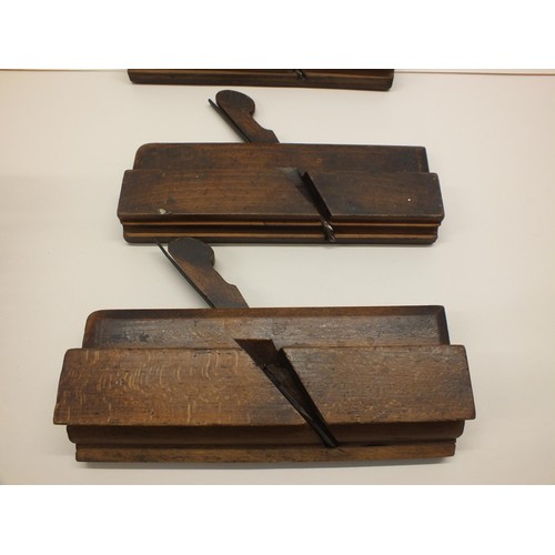 21 - ANTIQUE MOULDING PLANES