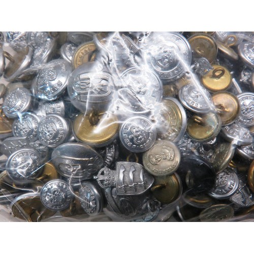 51 - APPROXIMATELY 2KG BAG OF POLICE MILITARY BUTTONS