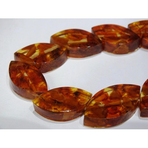 271 - VINTAGE REAL AMBER BEAD NECKLACE APPROXIMATE SIZE 28