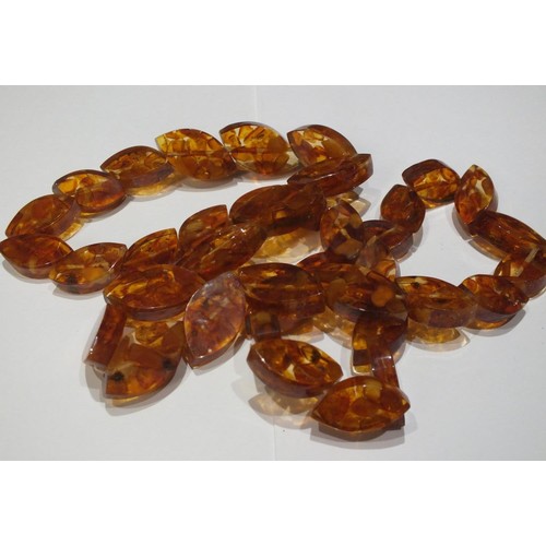 271 - VINTAGE REAL AMBER BEAD NECKLACE APPROXIMATE SIZE 28