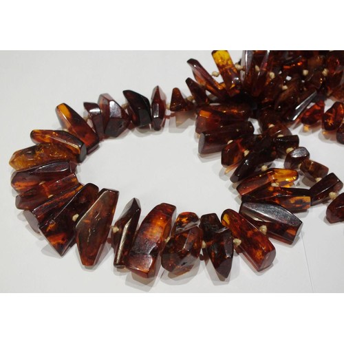 274 - VINTAGE REAL COGNAC AMBER CHUNKY NUGGET BEAD 30