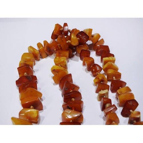 277 - GENUINE VINTAGE BUTTERSCOTCH AMBER LARGE NUGGET BEAD GRADUATED 32