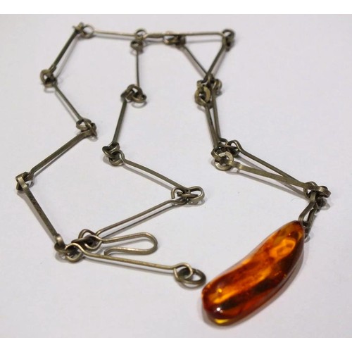 279 - VINTAGE SILVER AND AMBER BANGLE, SILVER AMBER NECKLACE AND SILVER AMBER STUD EARRINGS