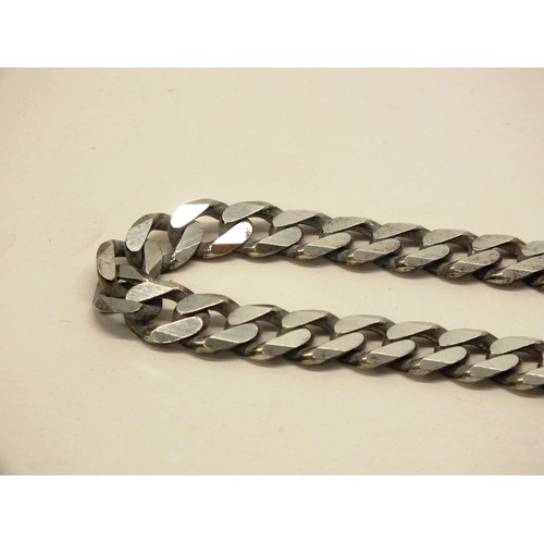 247 - 925 ITALY SILVER HEAVY CURB CHAIN 98g, Length 20