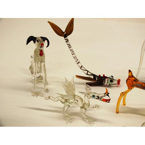 252 - COLLECTION OF VINTAGE GLASS ANIMALS